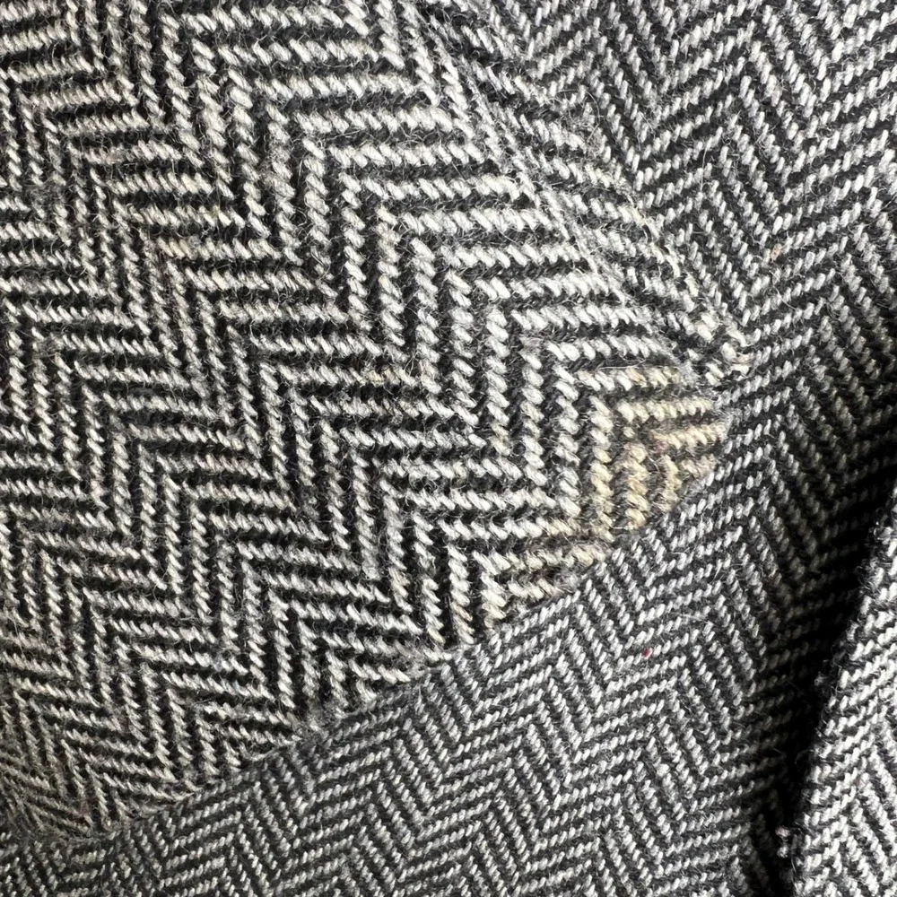 Vintage John Alexander Foleys Herringbone Wool Blazer Gray Elbow Patches USA 41R